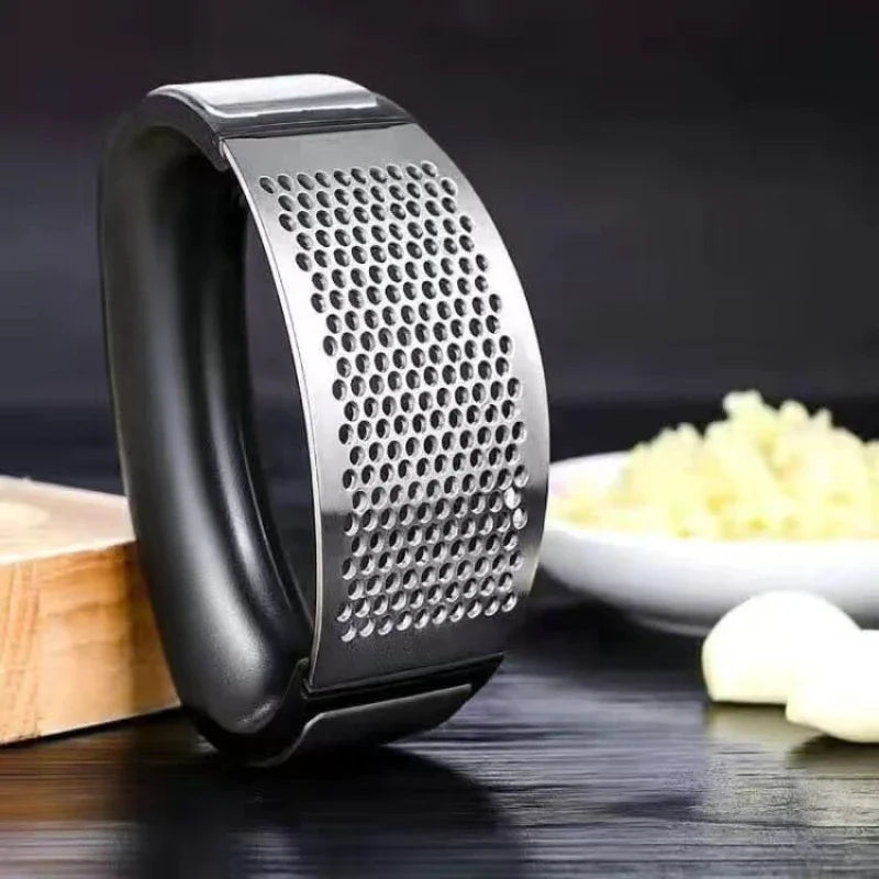 Stainless Steel Garlic Press Crusher Manual Garlic Mincer Chopping Garlic Tool